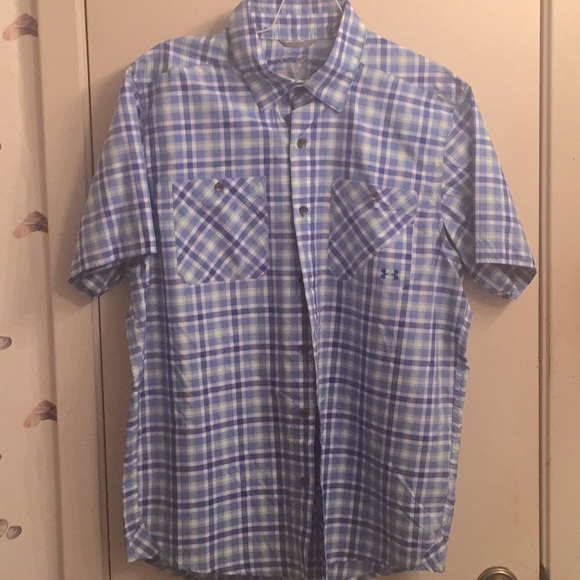 Men’s UnderArmour Button Down Loose Fit NWOT - Picture 7 of 7